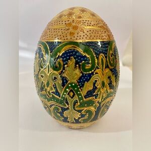 Chinese Cloisonne Gold Egg Raised Metal Floral Green Blue Gold Vintage 6”